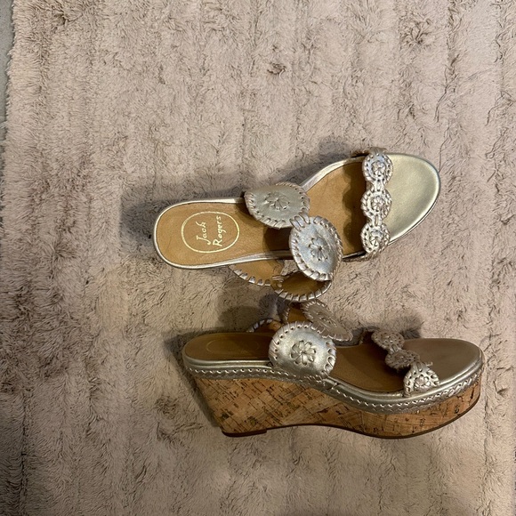 Jack Rogers Gold Platform Sandals - Picture 2 of 3